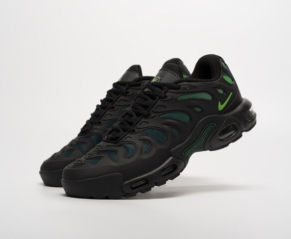 Nike Air Max Plus Drift TB4