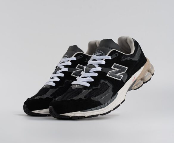 New Balance 2002R Черные 44880 New Balance 2002R Черные 44880