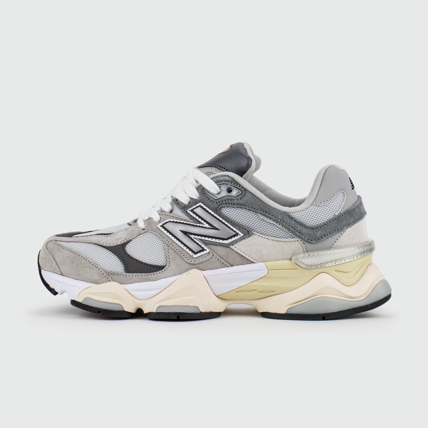 New Balance 9060 L.Grey / Grey Wmns